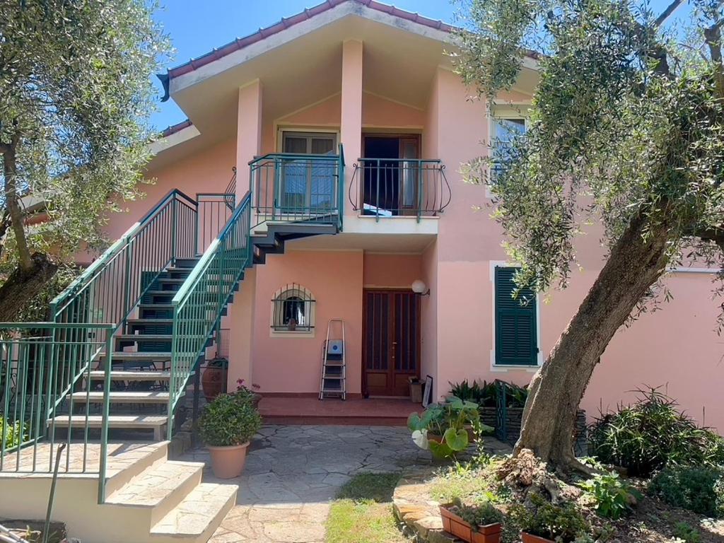 Agriturismo Ada Musso Ss Diano Borello Exteriér fotografie